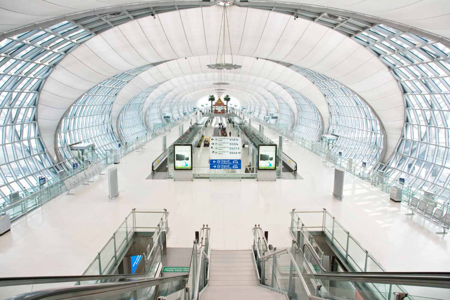 Suvarnabhumi Airport Midfield Satellite 1, Bangkok