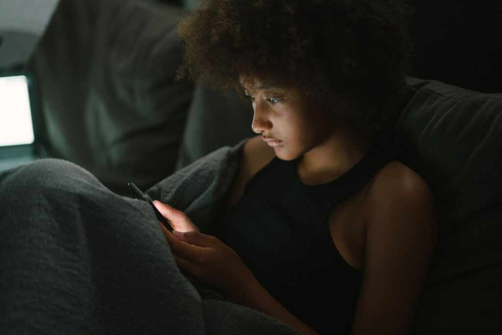smartphone before sleeping