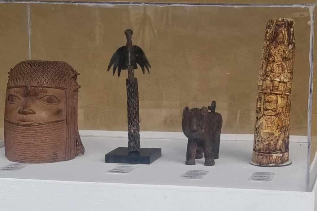 Netherlands Returns 119 Benin Bronzes