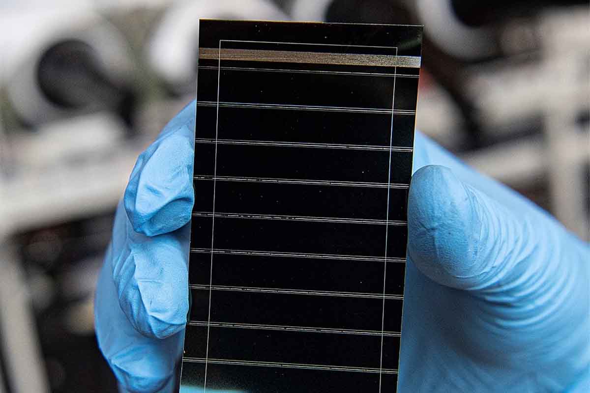 perovskite solar cell