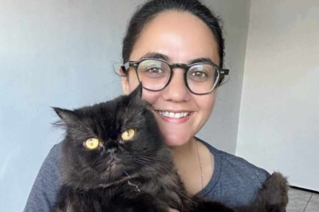 Cat helps woman discover stage 3 breast cancer, saving her life