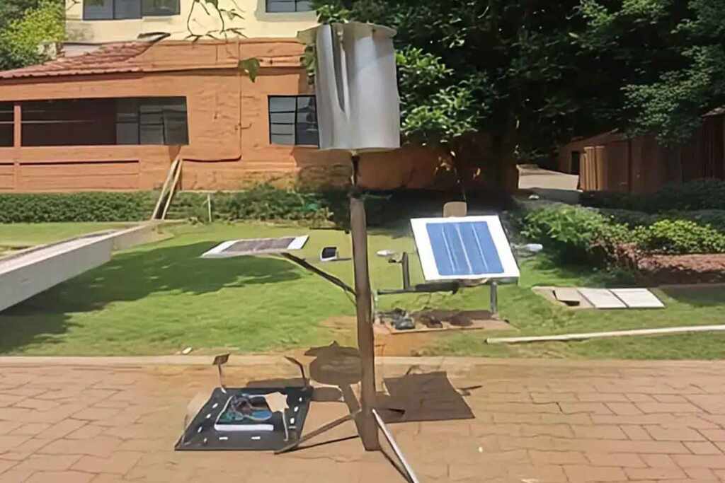 Indian Researchers Develop a Wind-Solar Hybrid Tree That Follows the Sun and Wind to Produce Energy